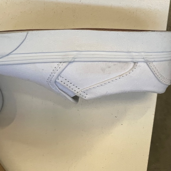 Van's -Asher Canvas Slip-Ons- (Truewht) #VNDA32QM17Q- Women's size 6. - Picture 8 of 11